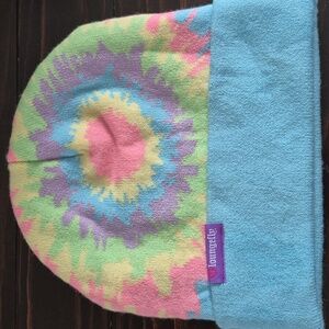 NWOT Loungefly ALIEN TIE DYE WATCHMAN BEANIE